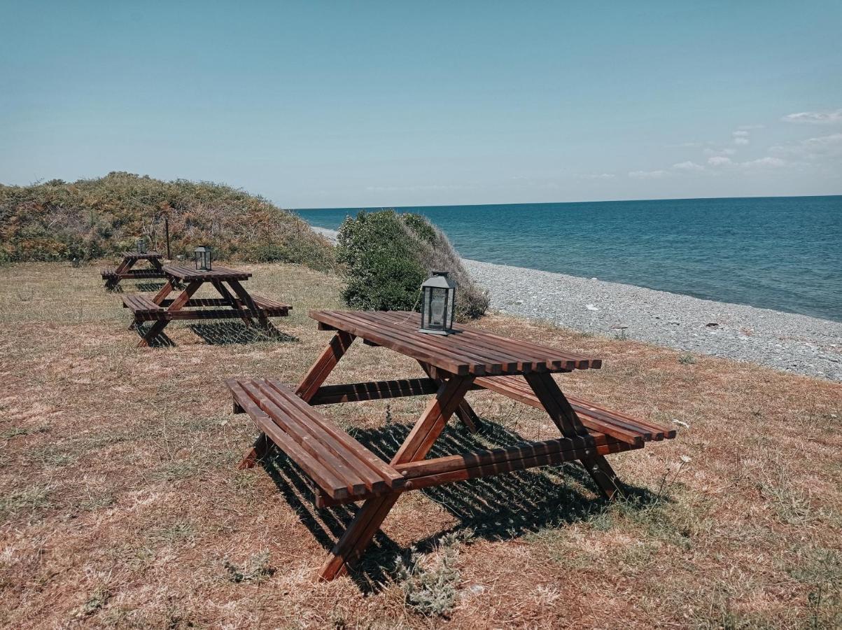 Asprovalta Rooms Kariotes Екстериор снимка