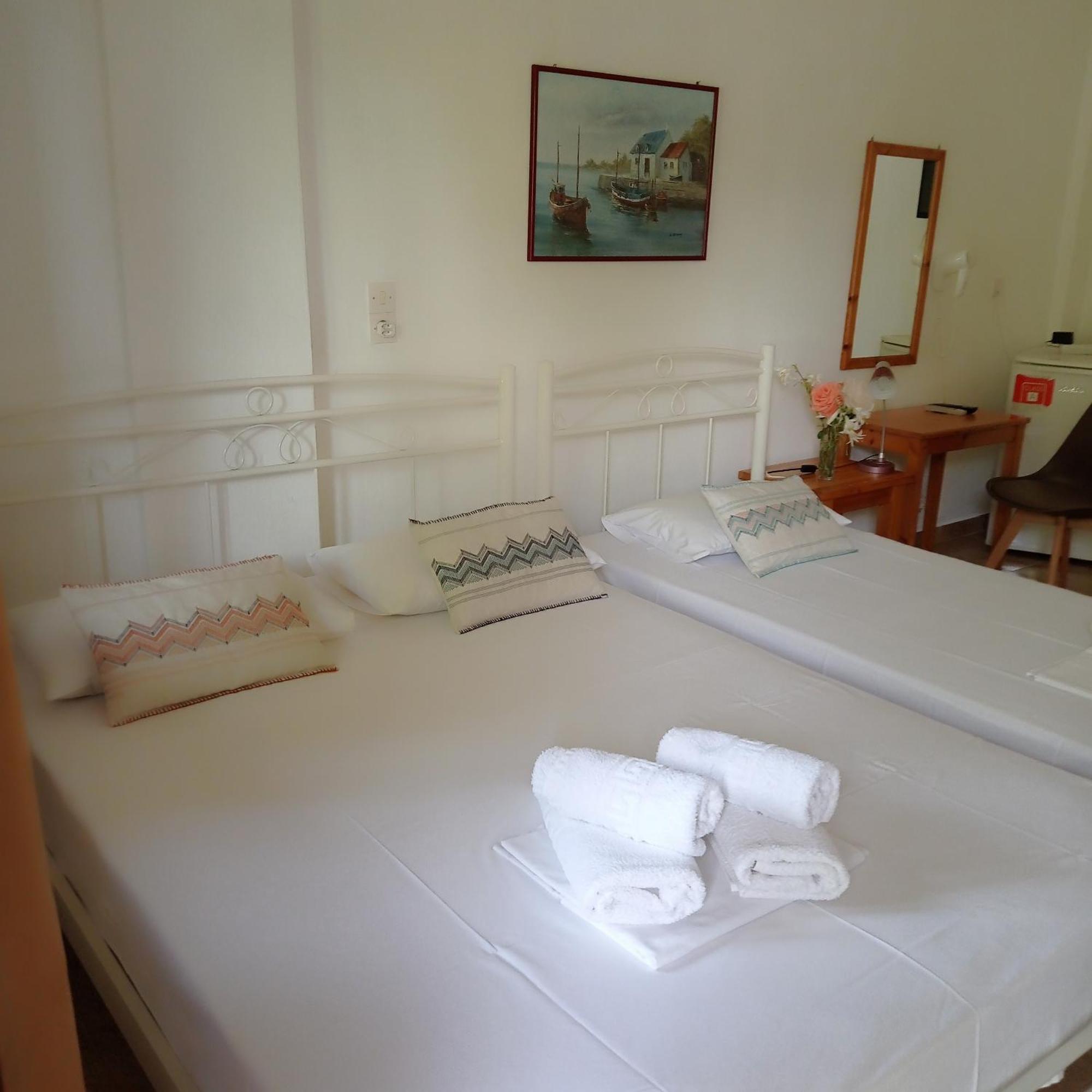 Asprovalta Rooms Kariotes Екстериор снимка